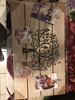 Wood Picture Frame with clips