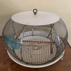 VINTAGE BIRD CAGE ! 