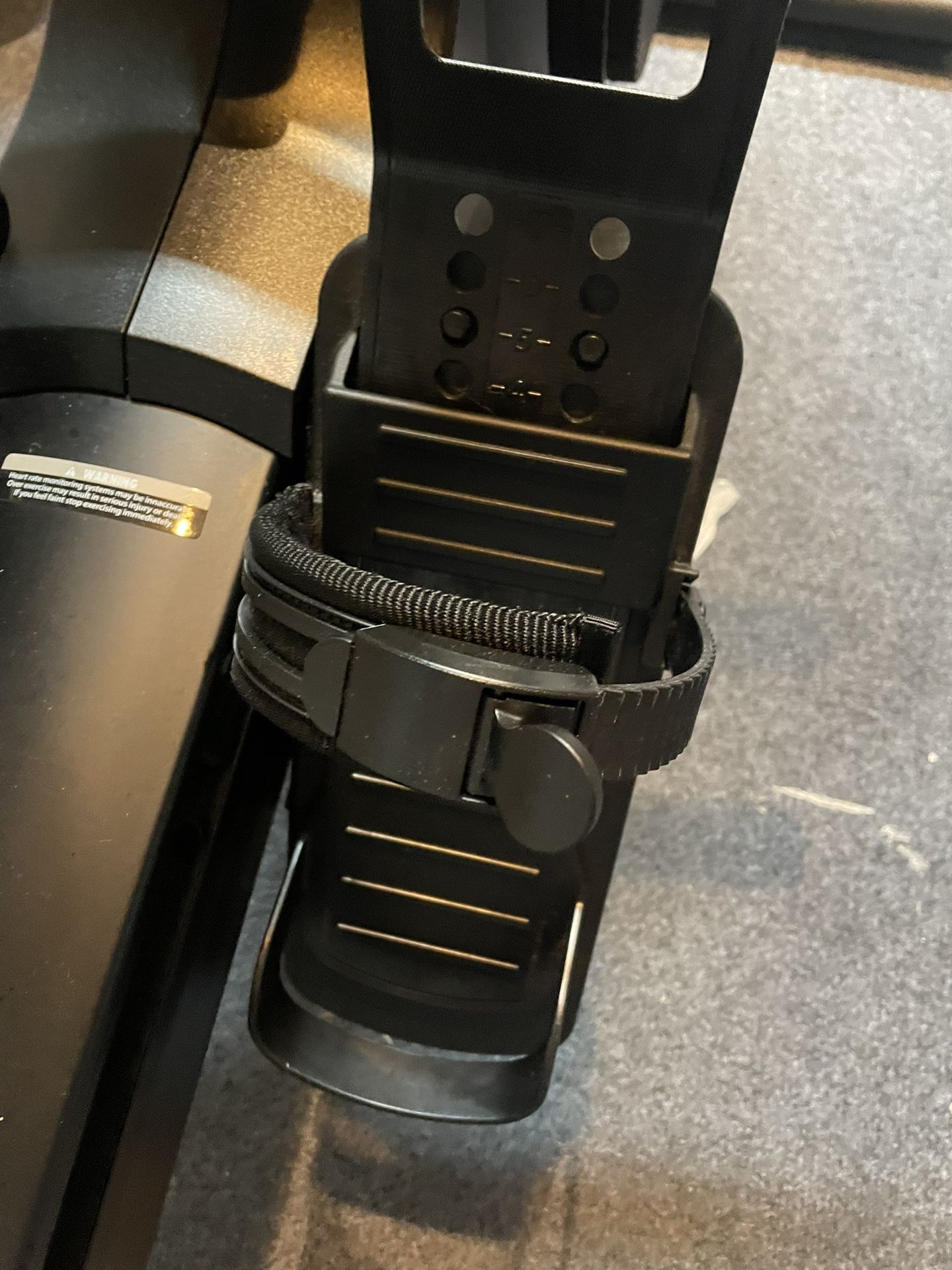 Life Fitness Heat Rower for Sale in Margate City, NJ OfferUp