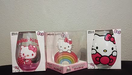 Hello Kitty Teardrop Glass Set Of 3 Brand New