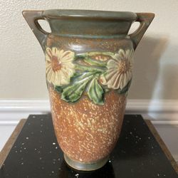 Vintage Original Roseville Dahlrose  Pattern 8”Tall 1920’s Vase