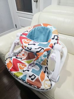 Fisher-Price Sit-Me-Up Floor Seat, Infant Baby Floor Seat.