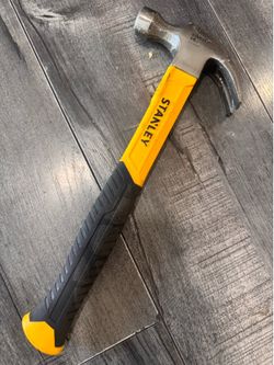Hammer 16 oz. Fiberglass soft handle martillo