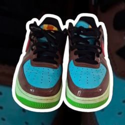 Undefeated x Nike Air Force 1 Patent Pack "Pink Prime"