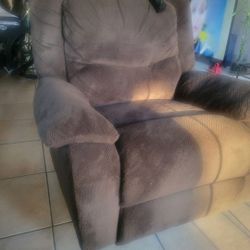 Electric Recliner Chair W/Massager & USB Charger Port