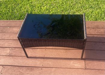 Outdoor Wicker Side/Coffee Table