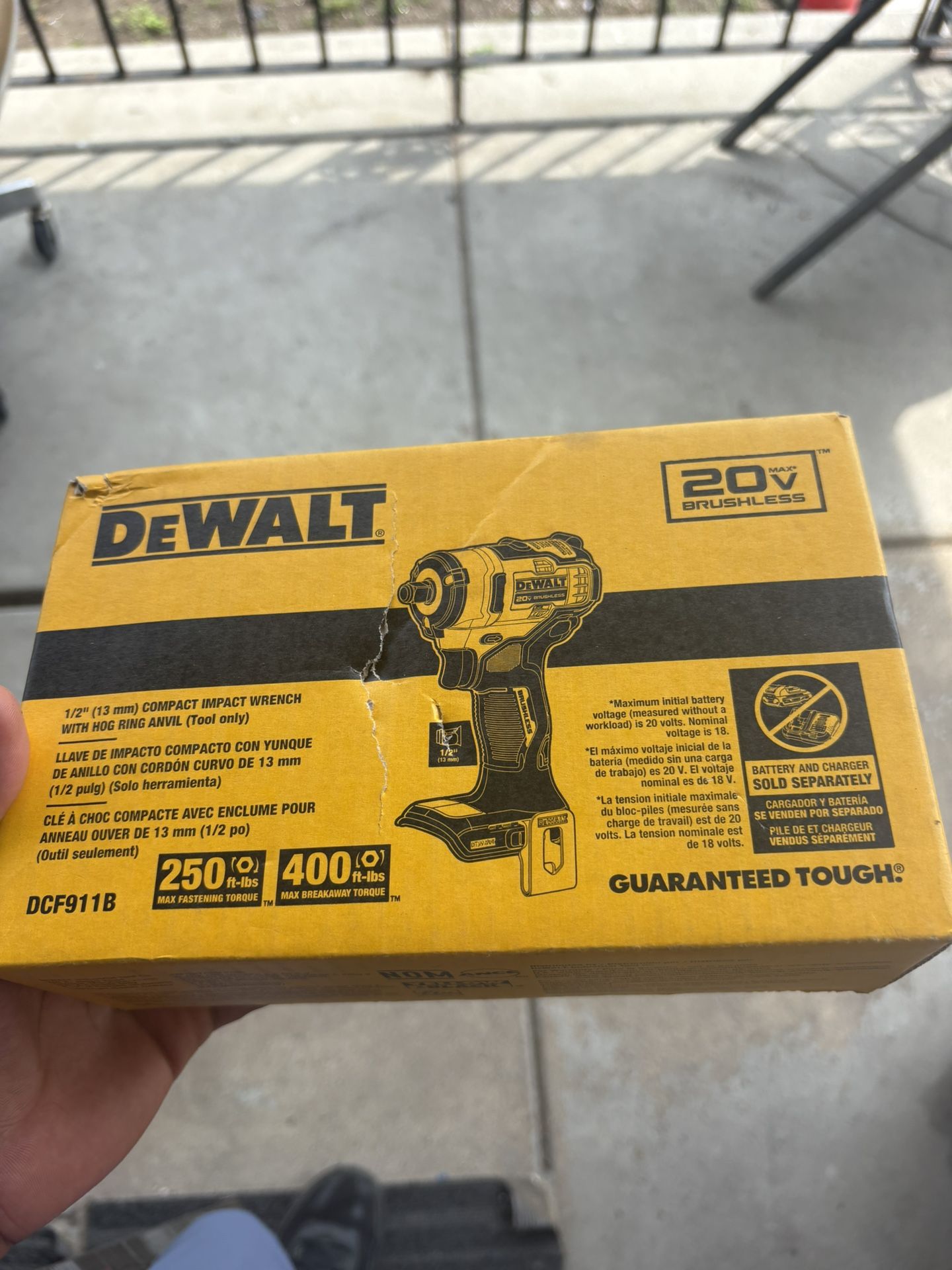 DeWalt DCF911B 20V MAX 1/2 in. Impact Wrench w/Hog Ring Anvil (Tool Only) New