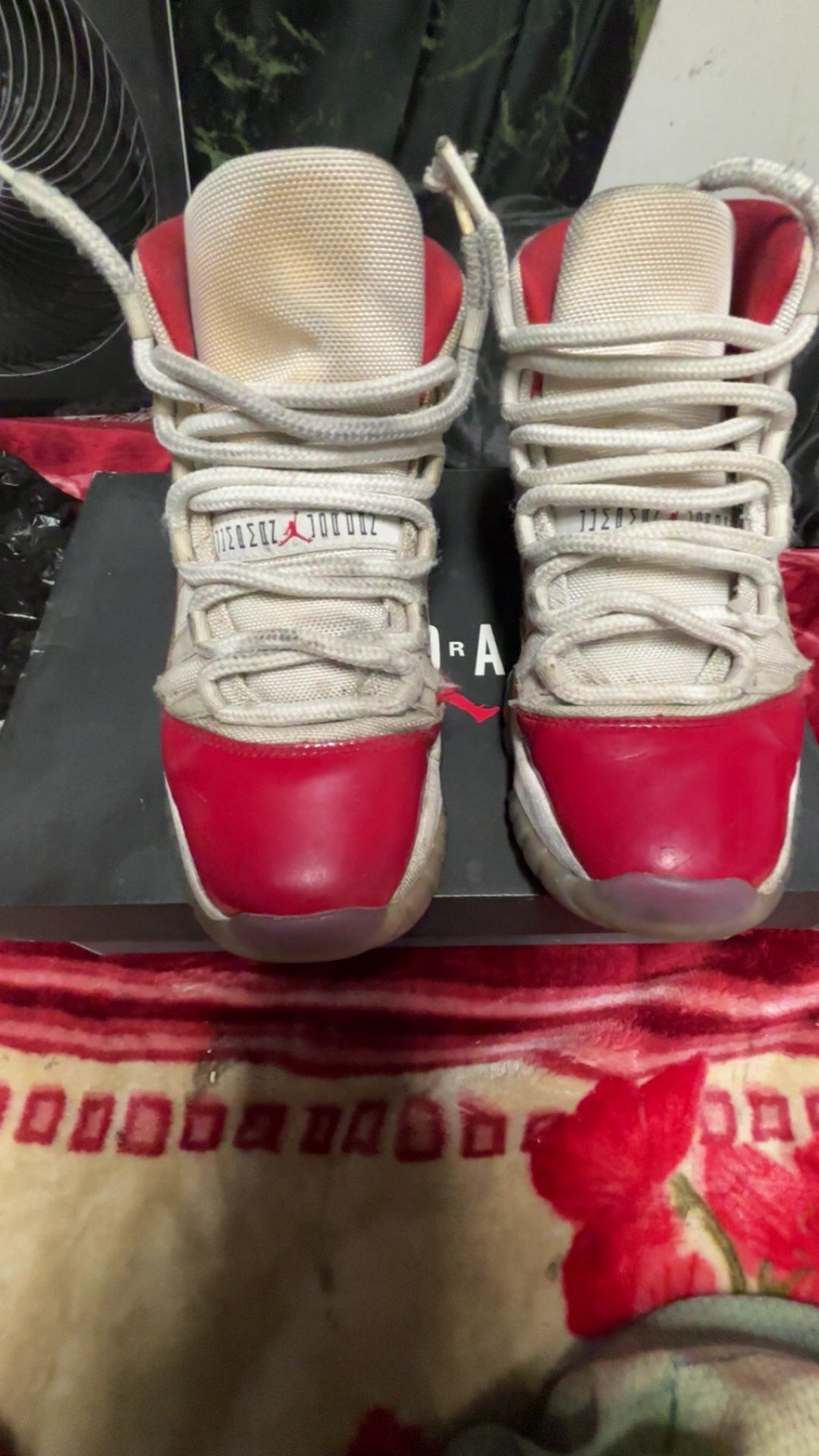Jordan 11 Cherry