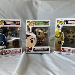Superhero Christmas Funkos