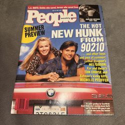 People Magazine May 1(contact info removed)0 Melrose Place Grant Show Garth - NO LABEL