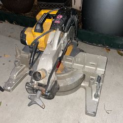 DEWALT CHOP SAW