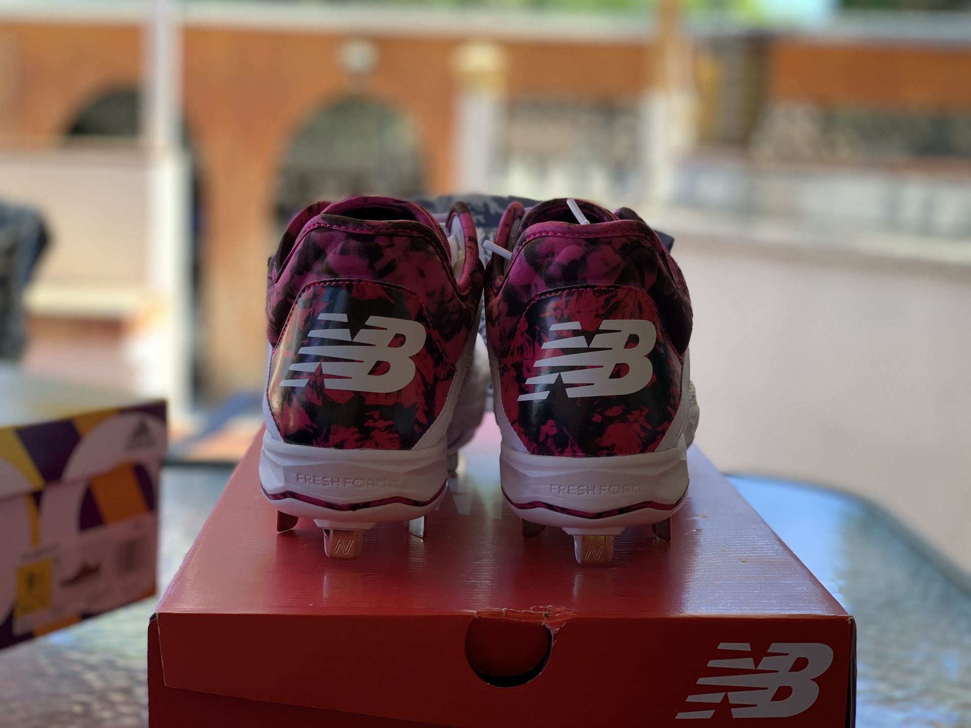 New Balance Press Box : Mother's Day Cleat