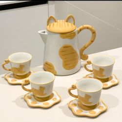 Ceramic Tea Service Set (4 cups + pot)