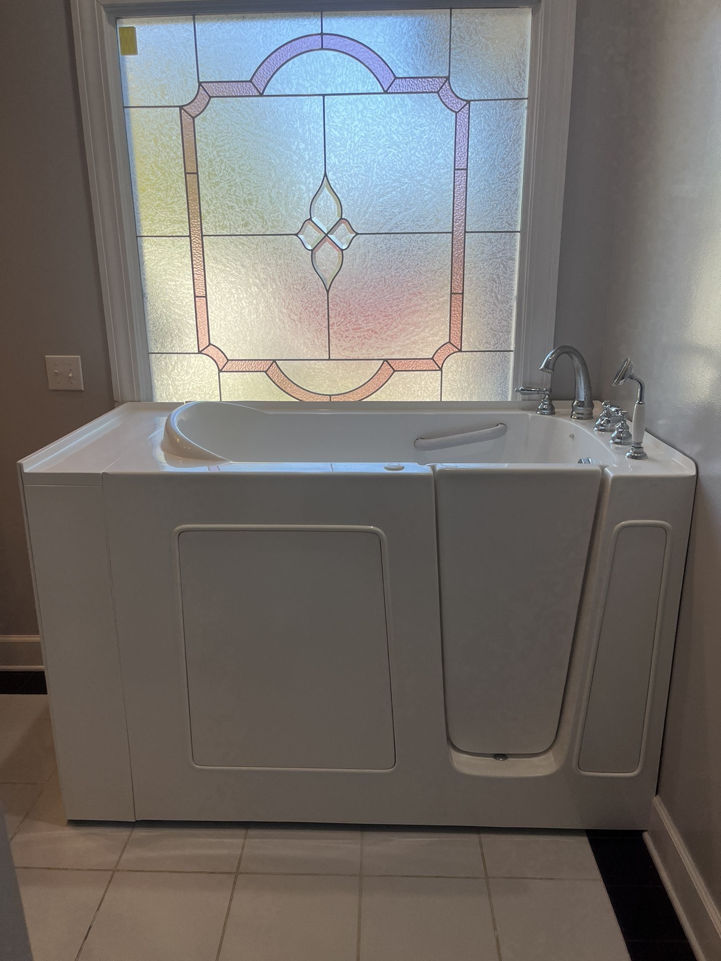 Walk In Jetted Bathtub