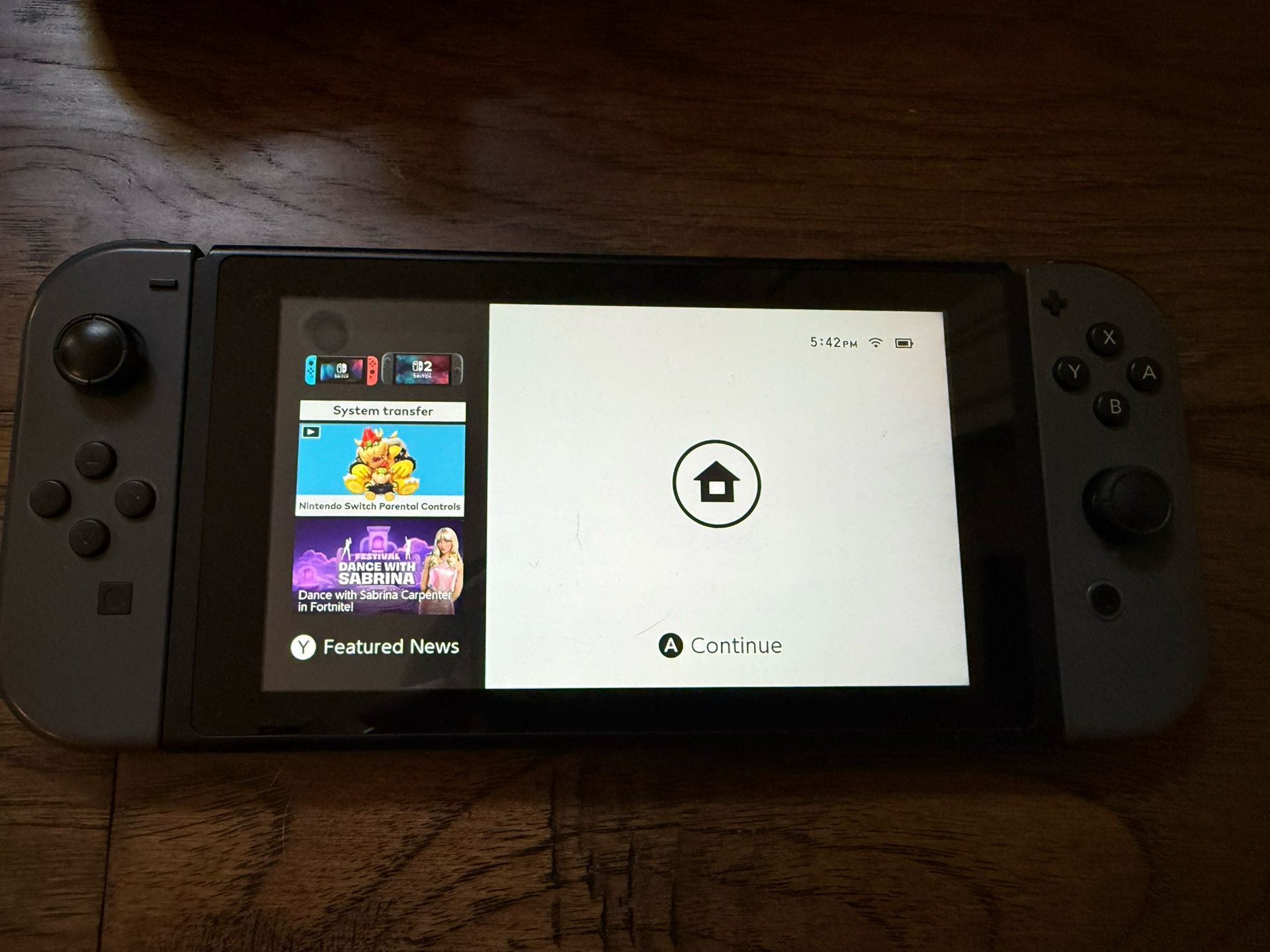 Nintendo Switch Console