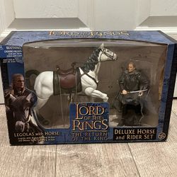 Lord Of The Rings Collectible Legolas With Horse Deluxe Set Action Figure 
