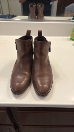 COLE HAAN boots