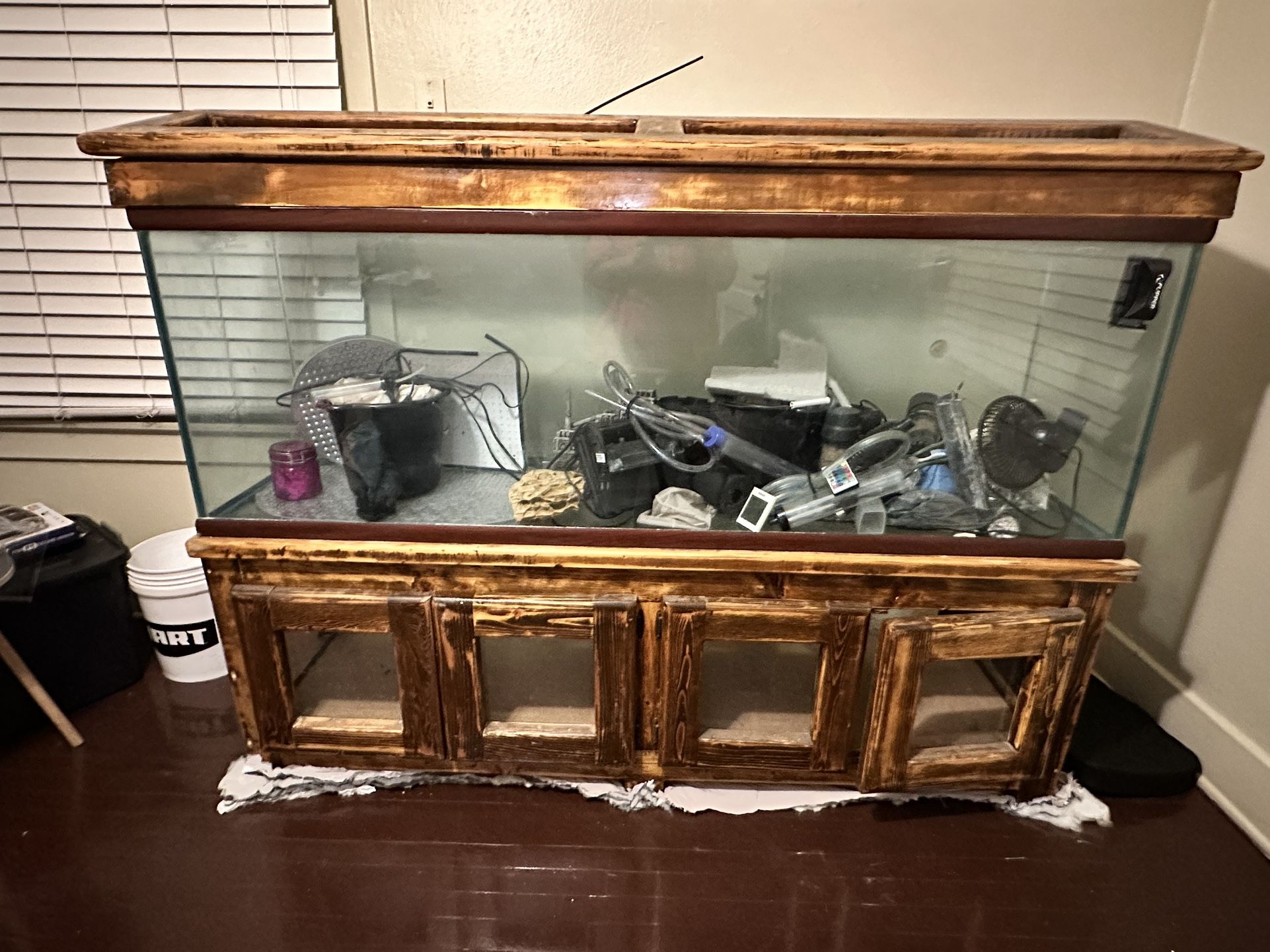 125 Gallon FISH TANK ONLY