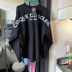 Cirque du Soleil Oversized Shirt!  