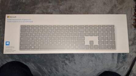 Microsoft Modern Keyboard with fingerprint ID