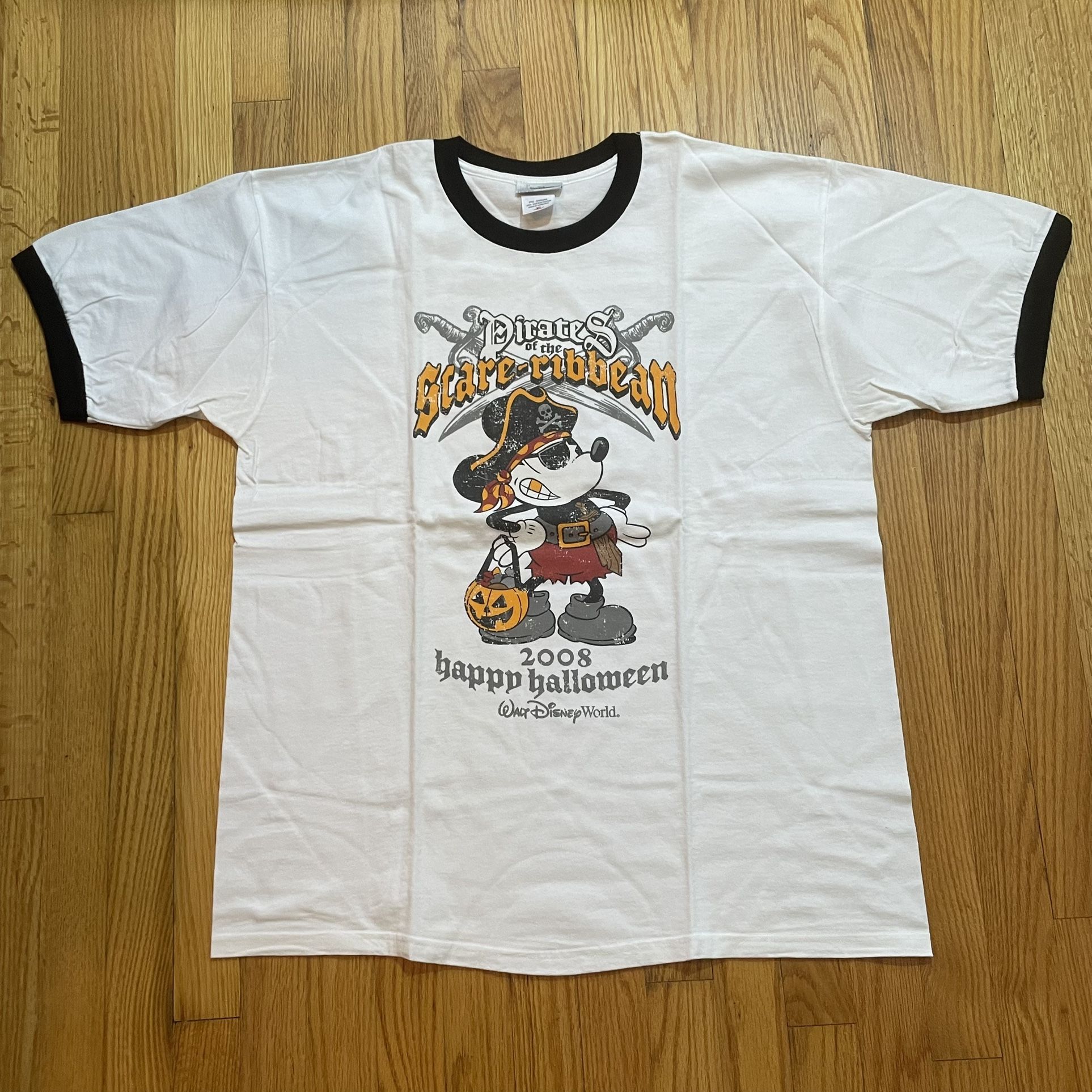 Walt Disney World Pirates of the Scare-ribbean Mickey Halloween T-Shirt XL 2008