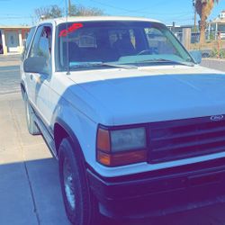 1993 Ford Explorer