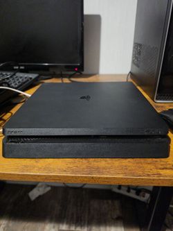 PS4 Slim