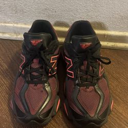 New Balance 9060 Size 10.5