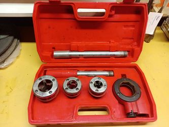 Pipe threader kit