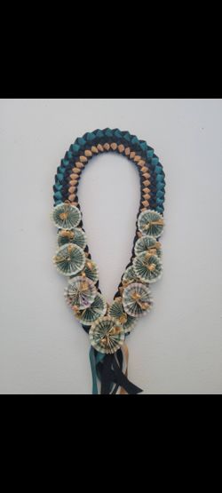 Ribbon Graduation Lei