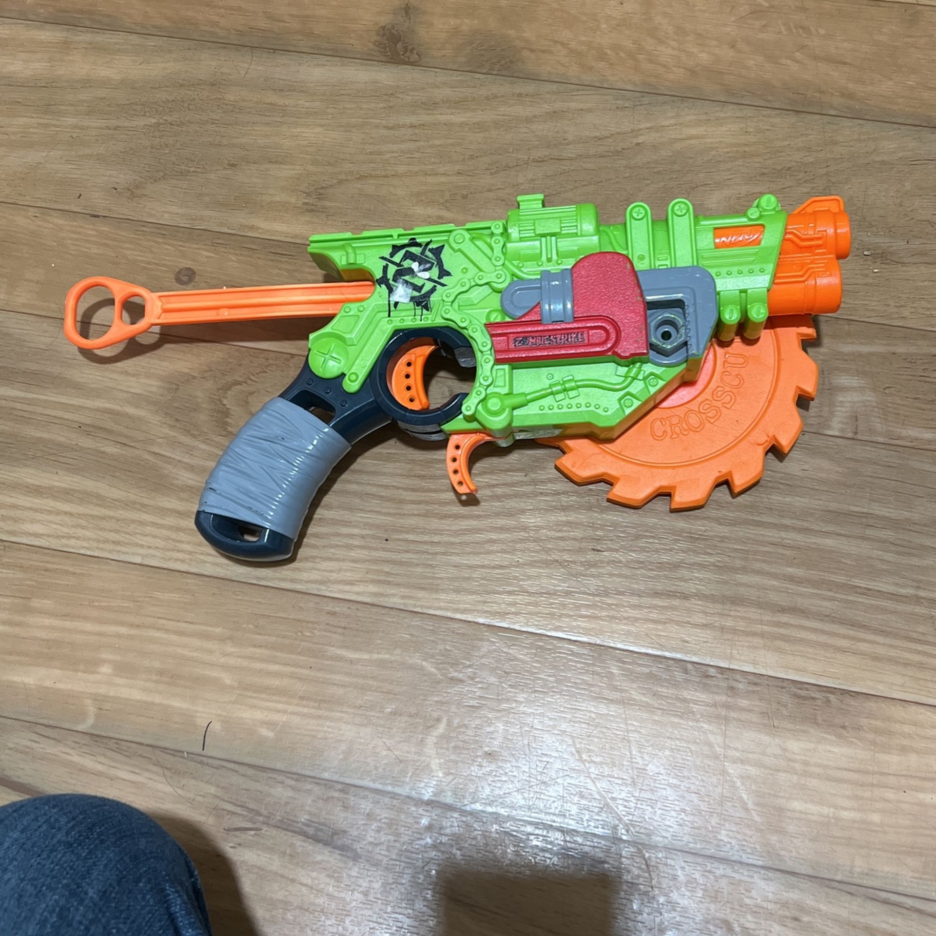 Zombie Strike Nerf Gun