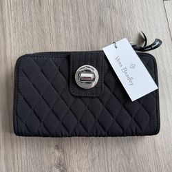 Vera Bradley Black Wallet $25 • SAVAGE, MN