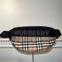 Burberry Sonny Medium Vintage Check Belt Bag