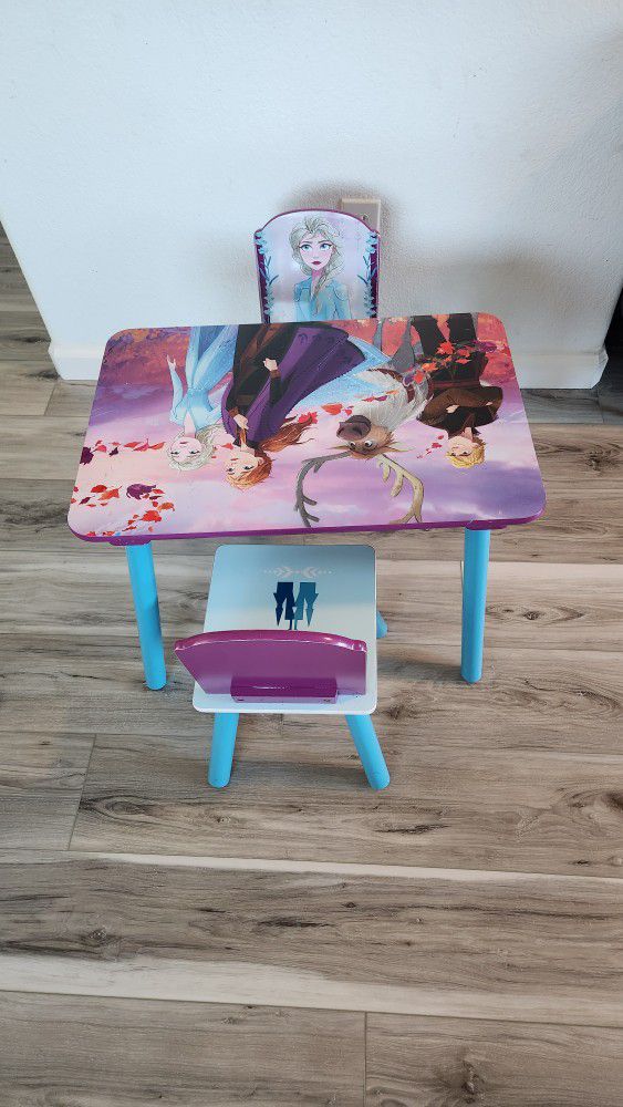 Elsa Table And Chair