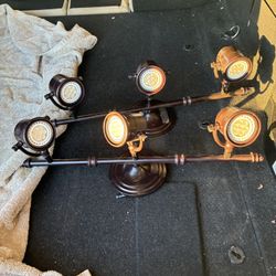 2 Exterior LED Lights Used 