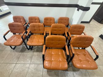 Chairs like new excellent conditions