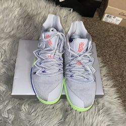 kyrie 5