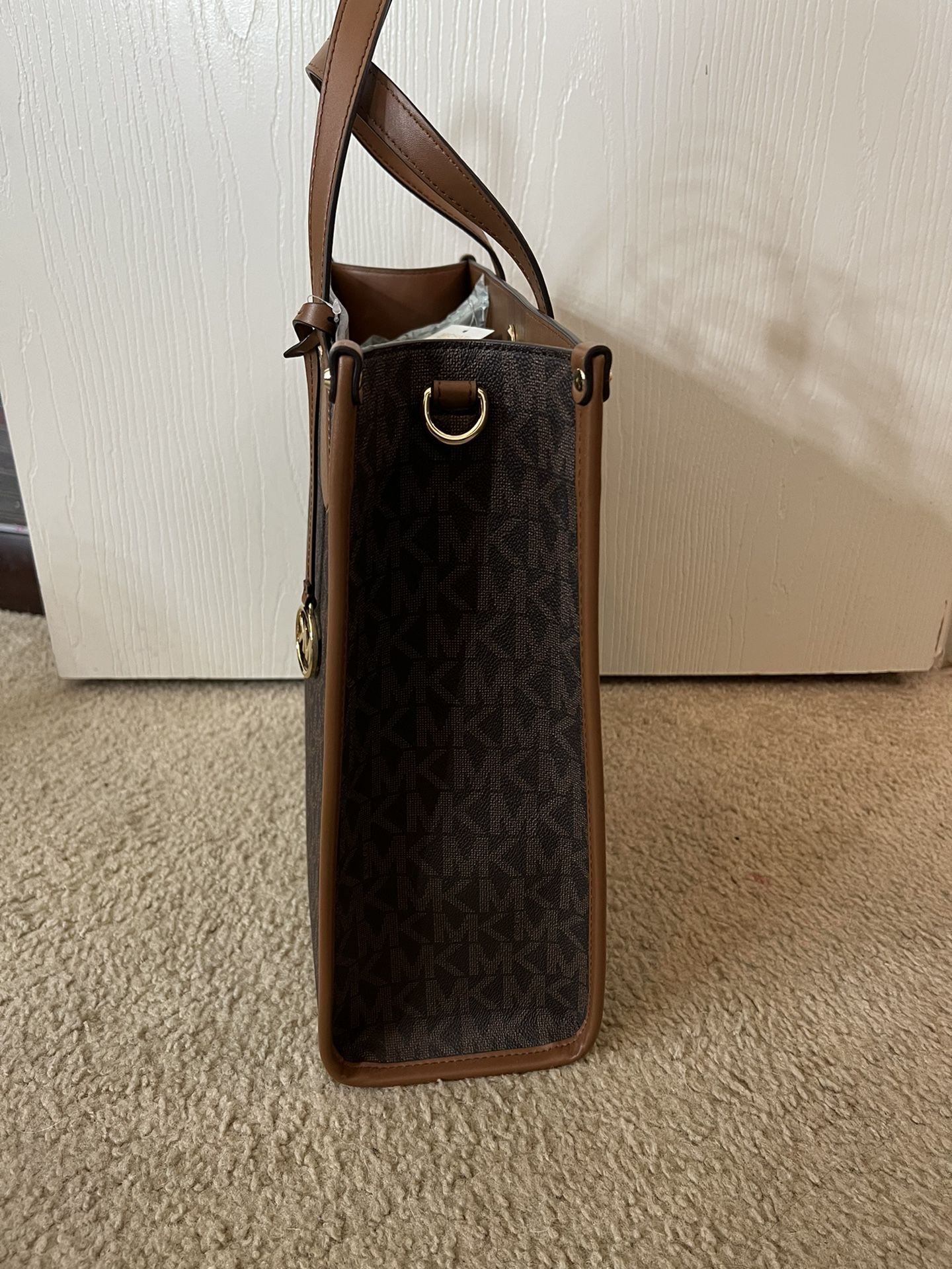 Jet Set Travel Extra-small Logo Top Zip Tote Bag for Sale in Brandon, MS -  OfferUp