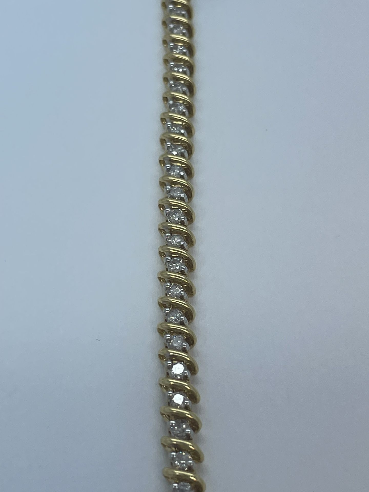 14K Gold New.Bracelet
