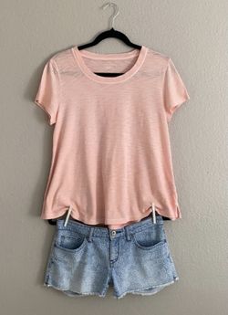 Floral Denim Shorts Size: 5/6 and Tee Size: S
