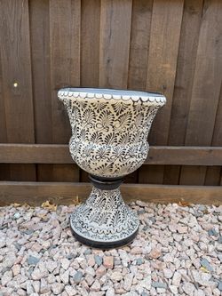 Mexican Engobe Urn Planter, Pottery, Clay Pot.