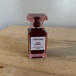 TOM FORD LOST CHERRY