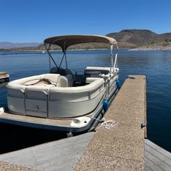 Pontoon Boat