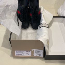 Nero/Vrv/Red Gucci’s