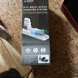 5 in 1 Multi-Device Charging Station