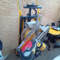 Double Bevel Sliding Compound Miter Saw