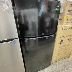 Frigidaire Top And Bottom In Black New Open Box 
