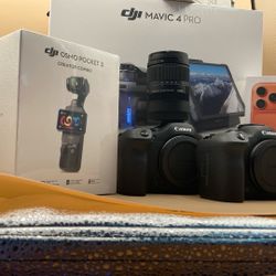 DJI Osmo Pocket 3 Creator Combo 