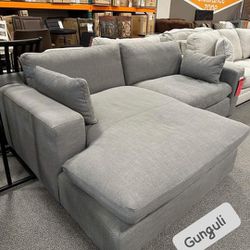 $10 Down financing or Cash $1199 Ashley Cloud Comfy Sectionals Sofas Couch