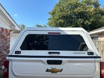 Camper shell